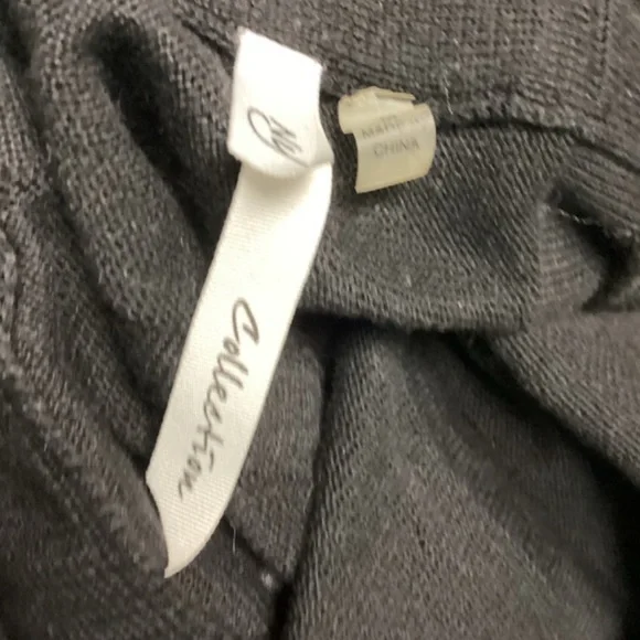 Vintage Rare Brass Riveted Slightly Flared Knit Mermaid Black Skirt - Picture 6 of 8